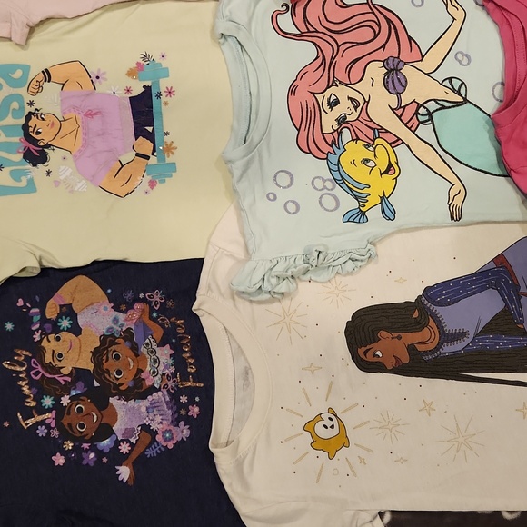 Bundle Lot Of Disney Princesses T-Shirts Tee Shirts T Shirts - Picture 2 of 6